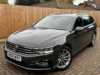 Used Volkswagen Passat 2020 for sale - 76607286: Photo