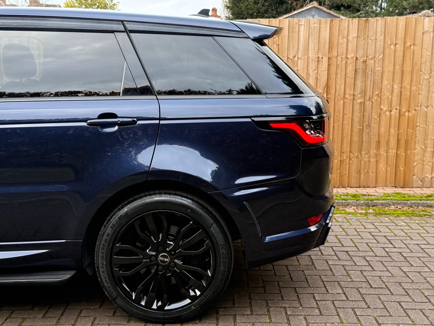 Used Land Rover Range Rover Sport 2016 for sale - 77330692: Photo 26