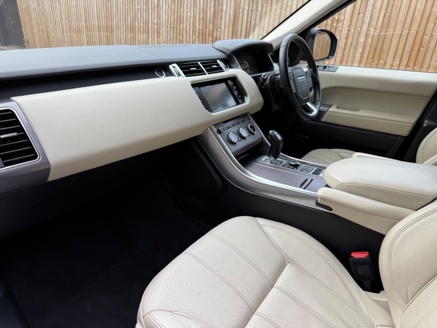 Used Land Rover Range Rover Sport 2016 for sale - 77330692: Photo 46