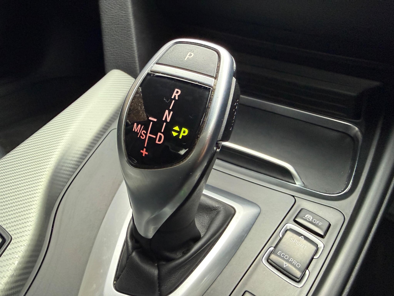 Used BMW 4 Series 2017 for sale - 77376834: Photo 32