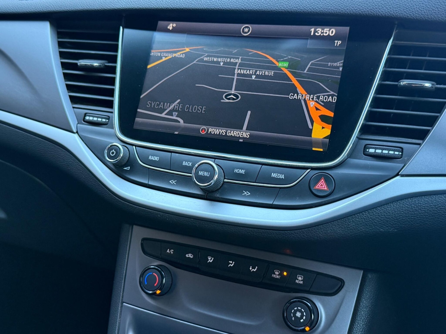 Used Vauxhall Astra 2017 for sale - 76786427: Photo 30