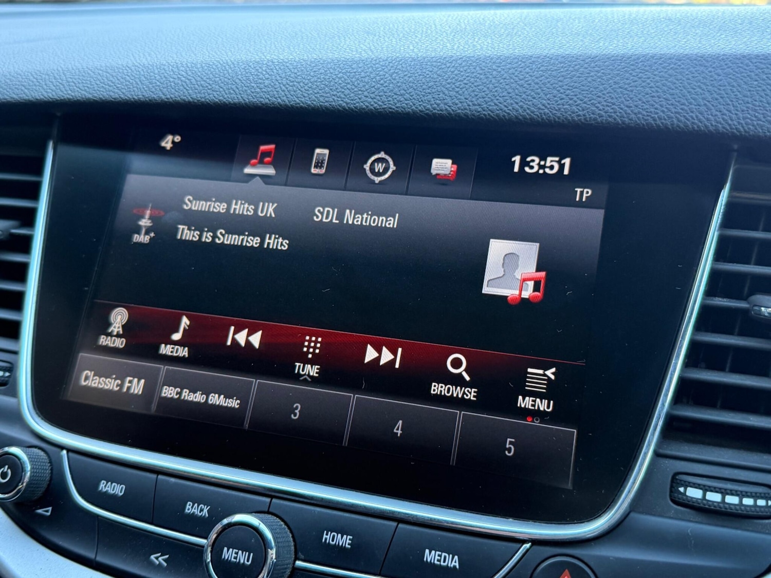 Used Vauxhall Astra 2017 for sale - 76786427: Photo 32