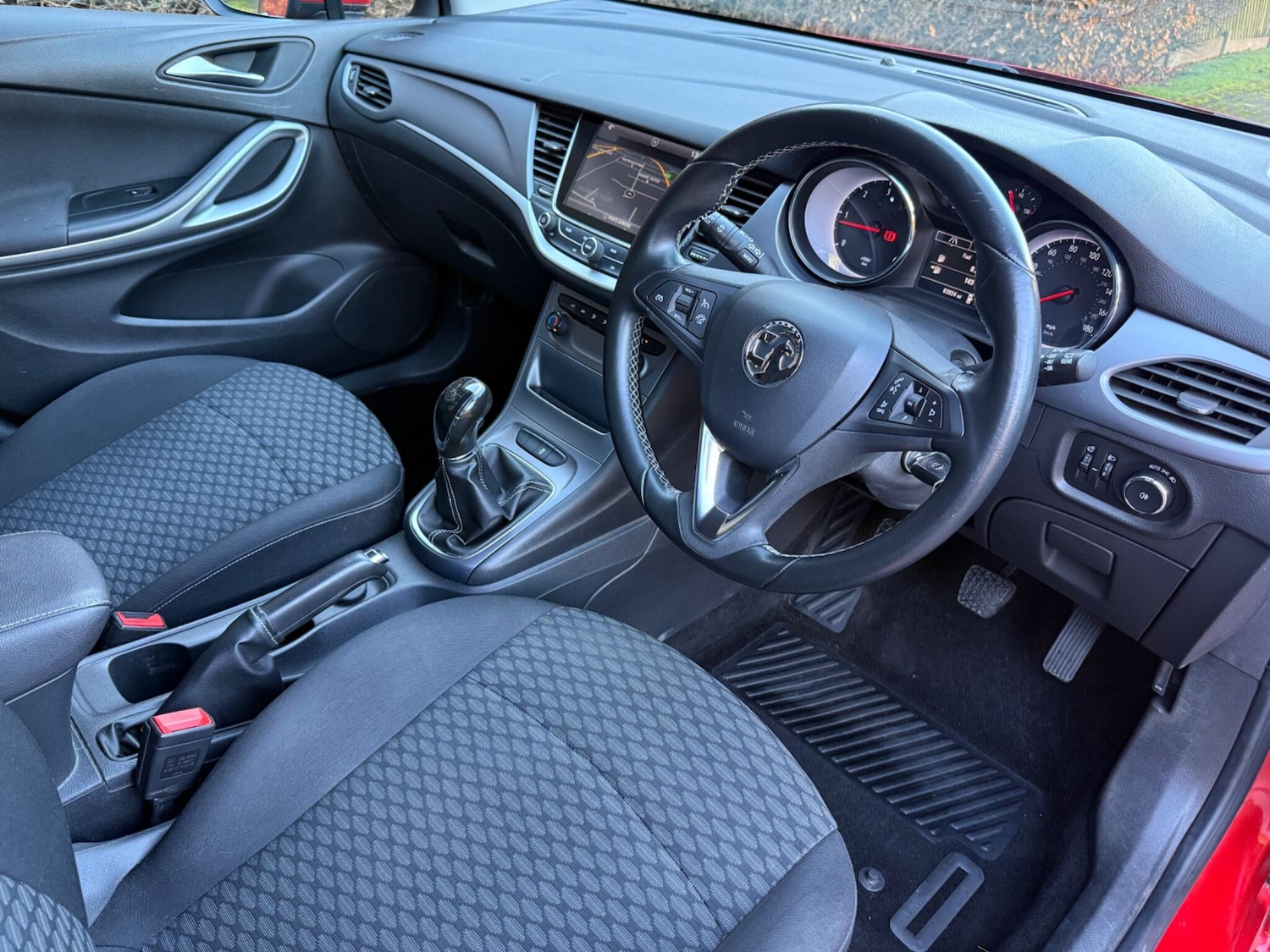 Used Vauxhall Astra 2017 for sale - 76786427: Photo 37