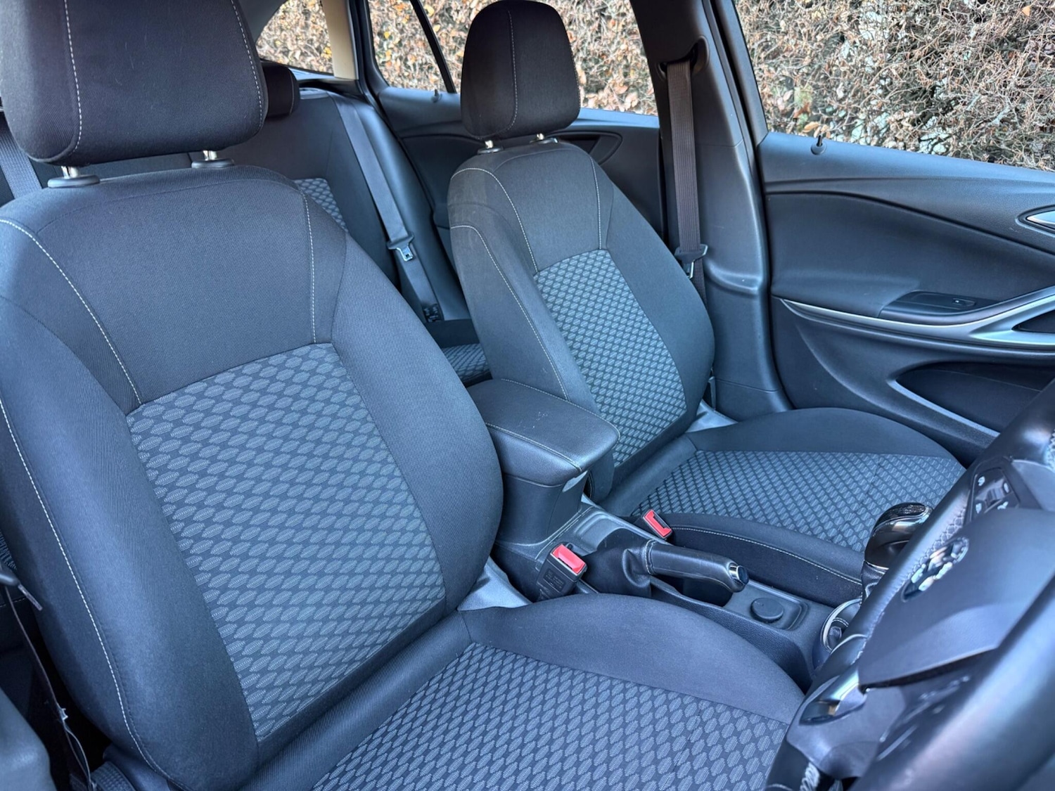 Used Vauxhall Astra 2017 for sale - 76786427: Photo 40