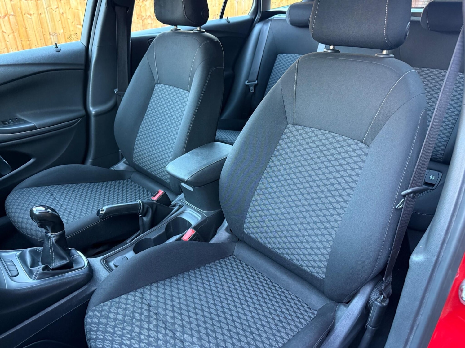 Used Vauxhall Astra 2017 for sale - 76786427: Photo 41