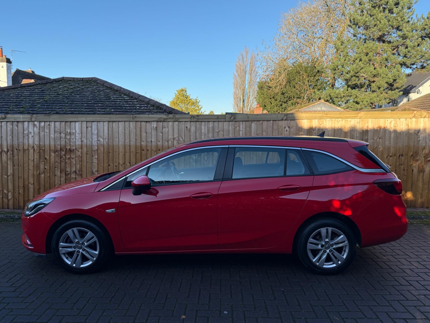 Used Vauxhall Astra 2017 for sale - 76786427: Photo 5
