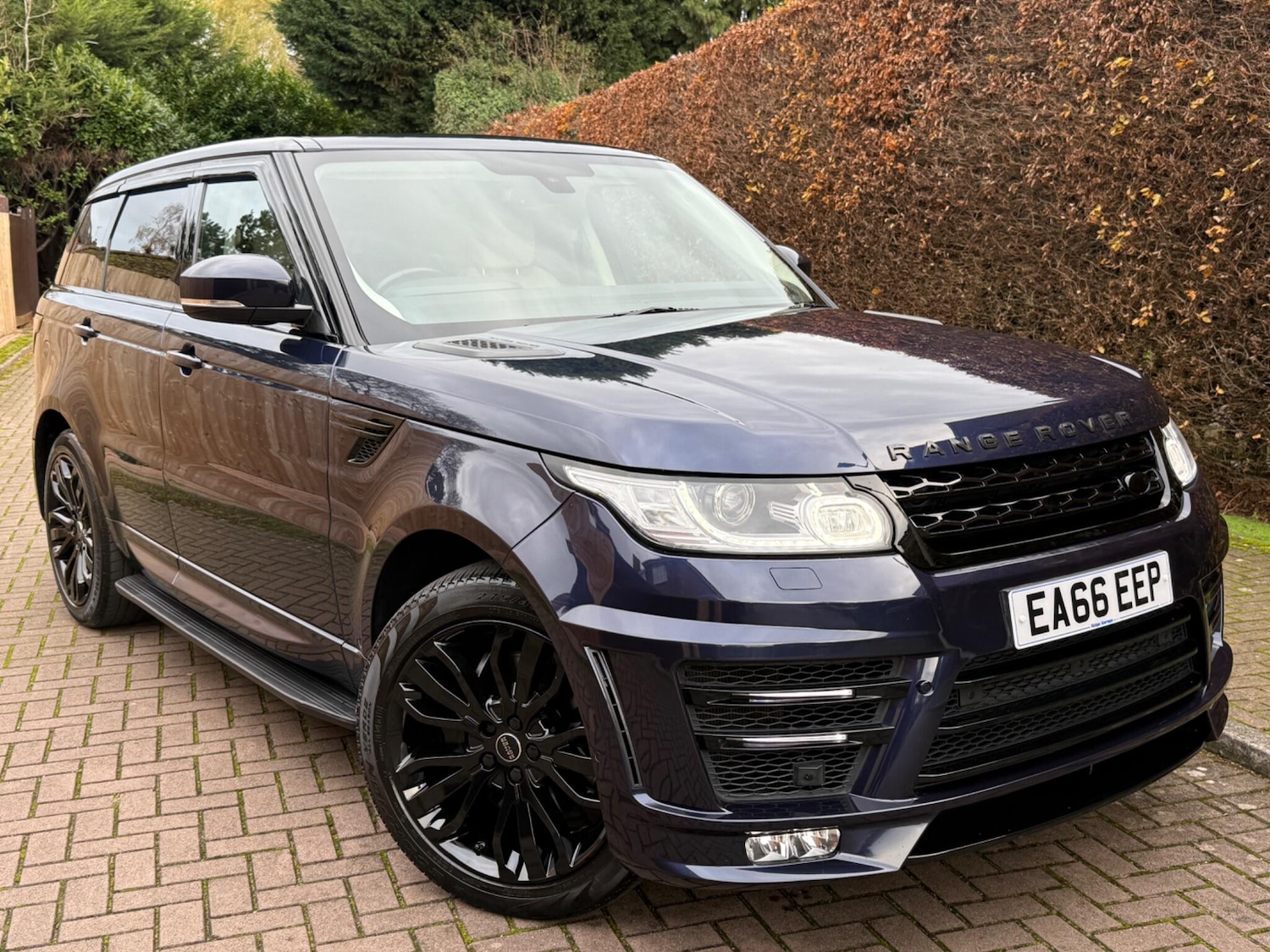 Used Land Rover Range Rover Sport 2016 for sale - 76752711: Photo 1