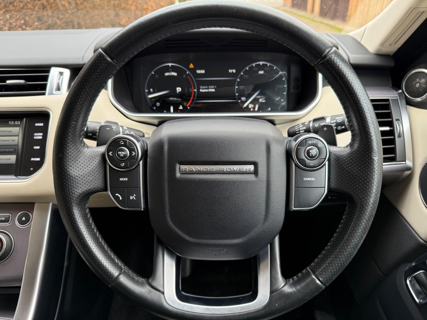 Used Land Rover Range Rover Sport 2016 for sale - 76752711: Photo 29