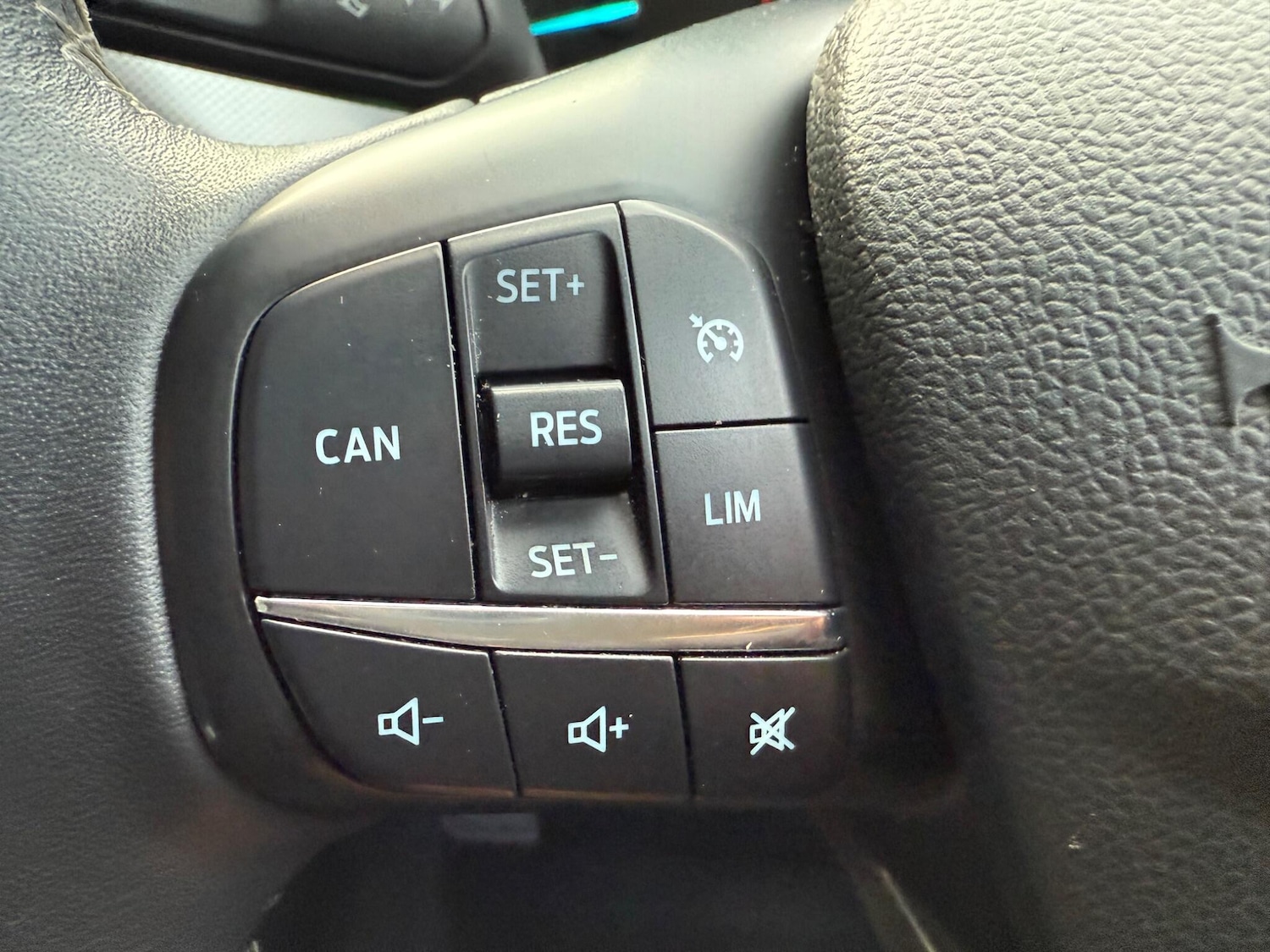 Used Ford Focus 2018 for sale - 76633742: Photo 29