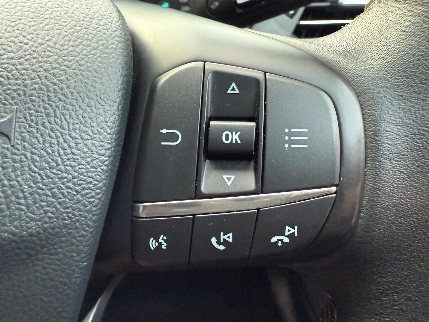 Used Ford Focus 2018 for sale - 76633742: Photo 30