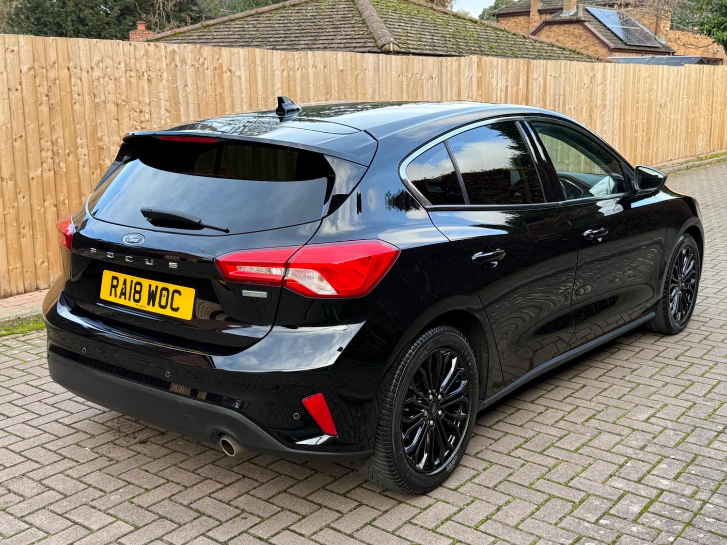 Used Ford Focus 2018 for sale - 76633742: Photo 8