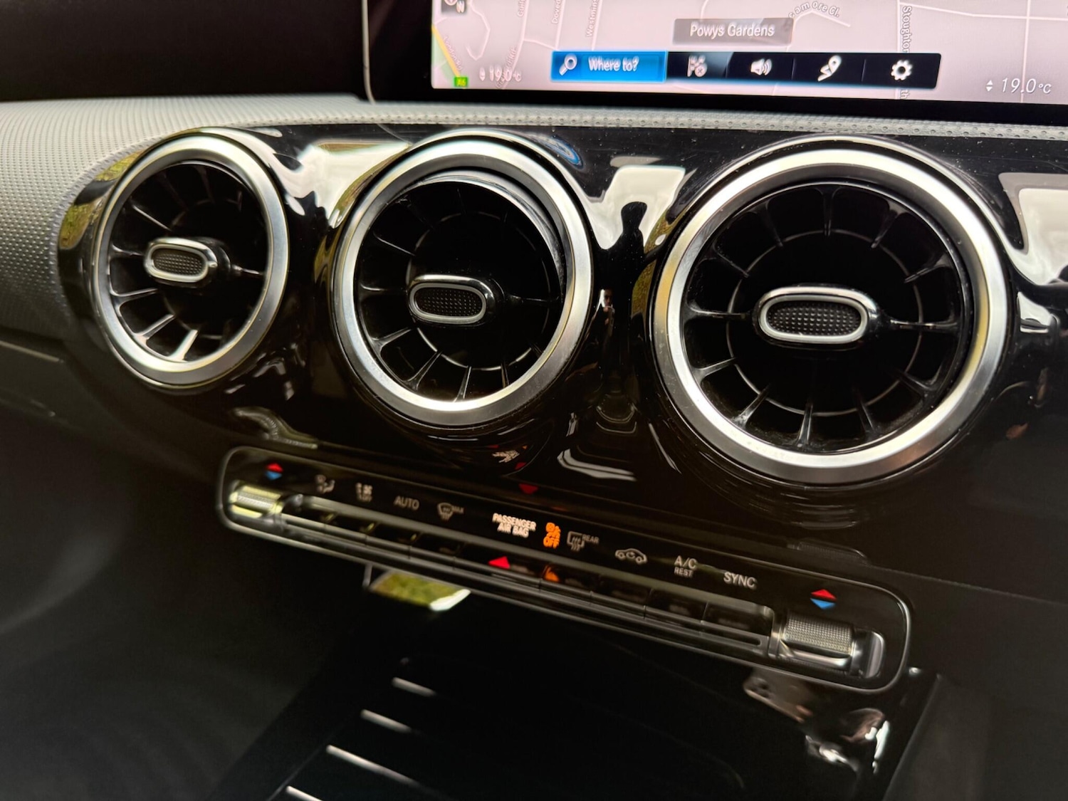 Used Mercedes-Benz A-Class 2019 for sale - 76608265: Photo 35