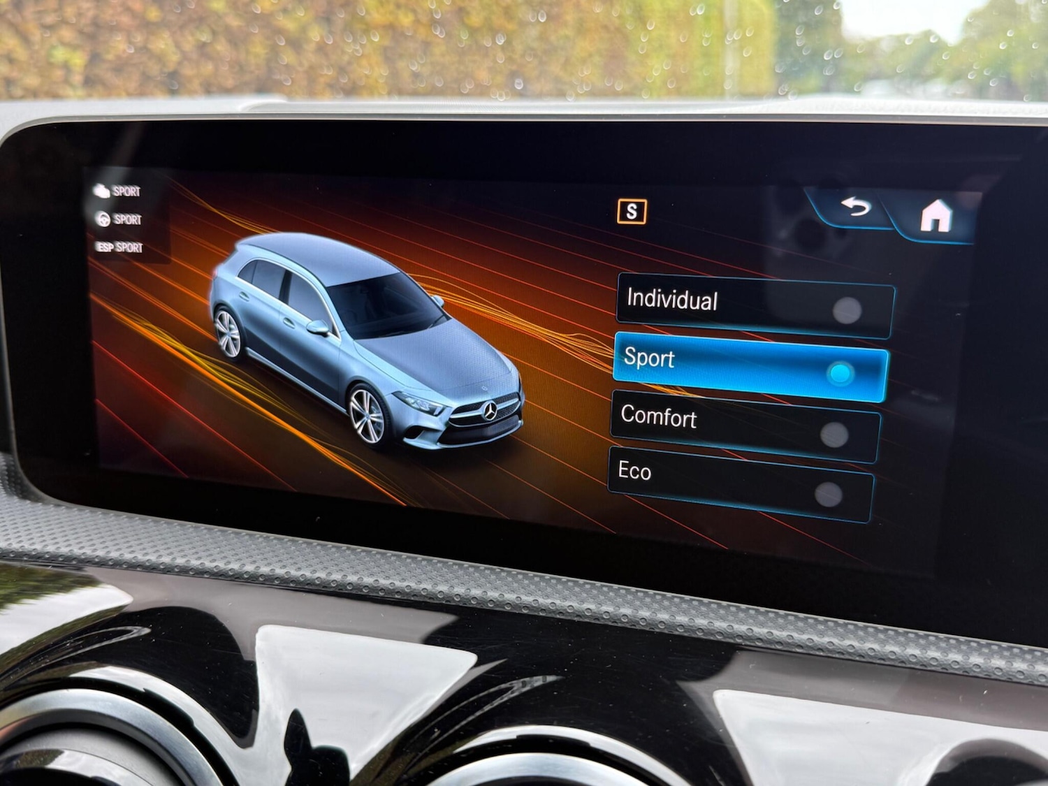 Used Mercedes-Benz A-Class 2019 for sale - 76608265: Photo 45