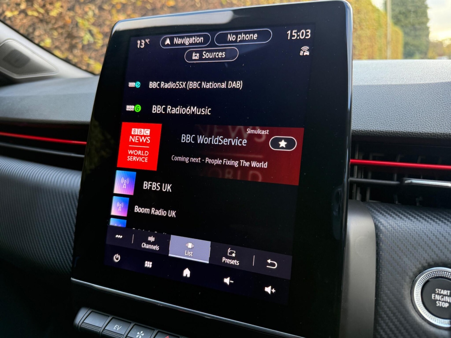 Used Renault Clio for sale - 76608477: Photo 35