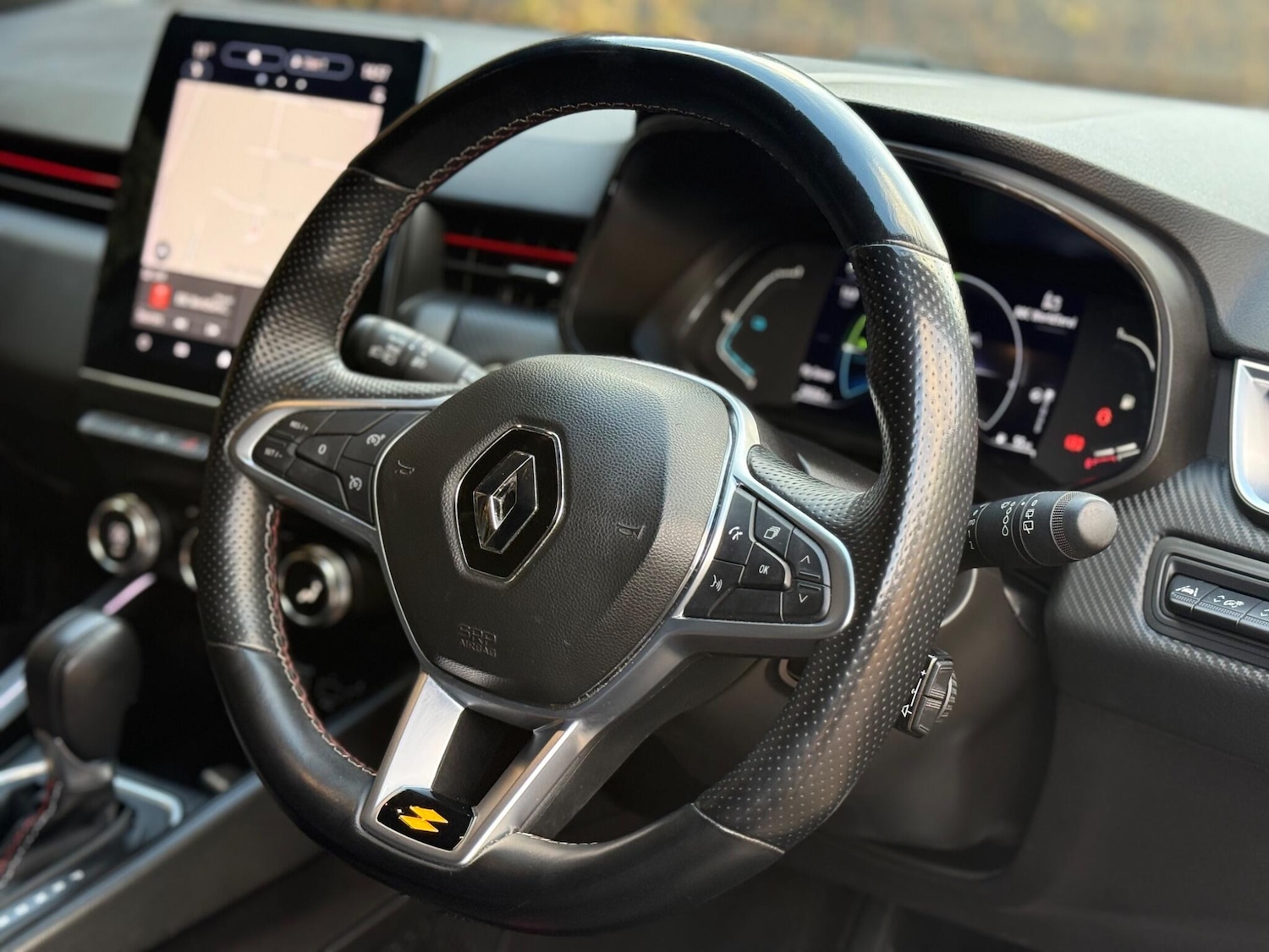 Used Renault Clio for sale - 76608477: Photo 53