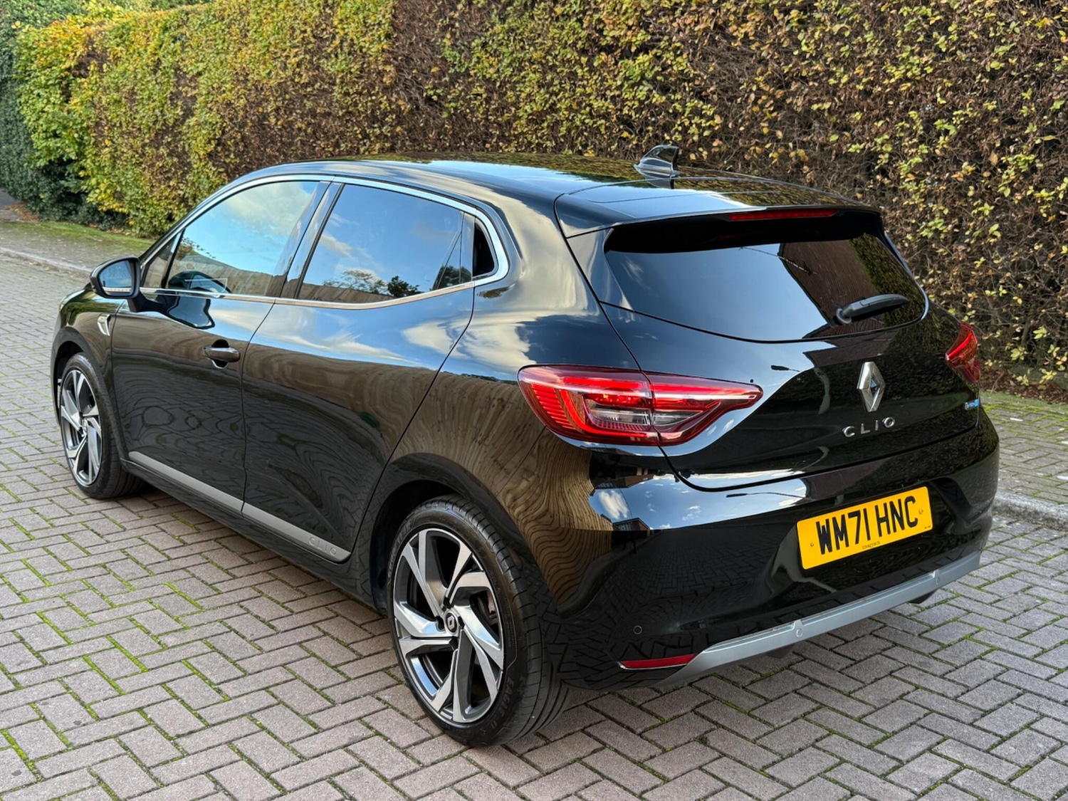 Used Renault Clio for sale - 76608477: Photo 7