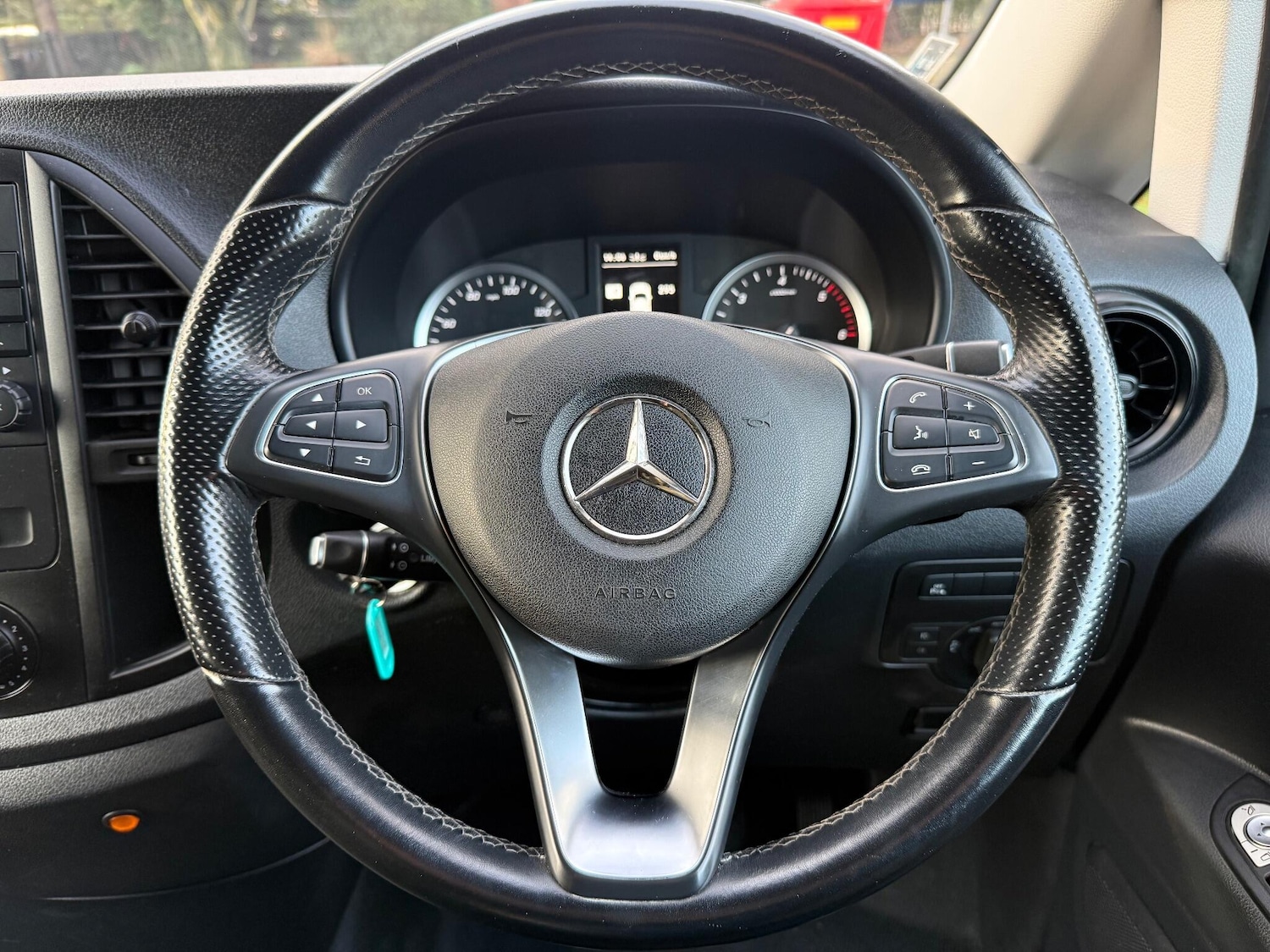 Used Mercedes-Benz Vito 2022 for sale - 76952826: Photo 23