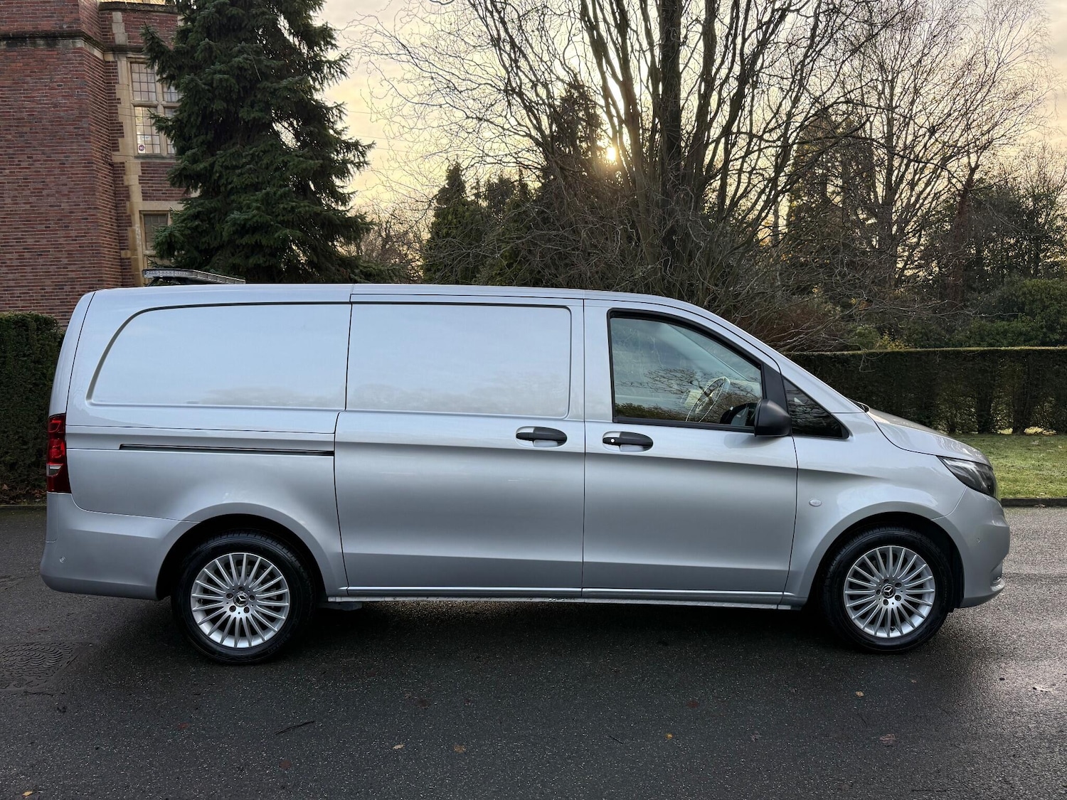 Used Mercedes-Benz Vito 2022 for sale - 76952826: Photo 9