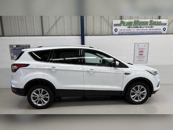 Used Ford Kuga 2017 for sale - 79330379: Photo
