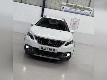 Used Peugeot 2008 2017 for sale - 79019441: Photo