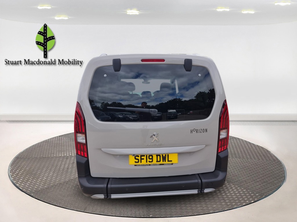 Used Peugeot Rifter 2019 for sale - 76252693: Photo 2