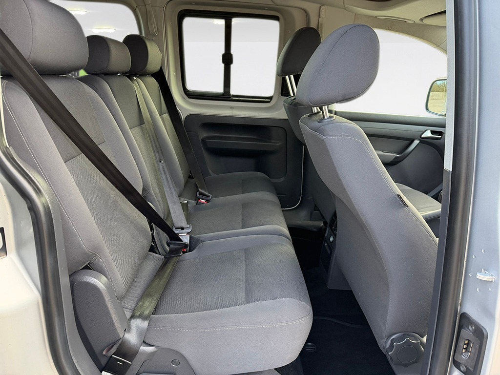 Used Volkswagen Caddy Maxi Life 2014 for sale - 77962039: Photo 8