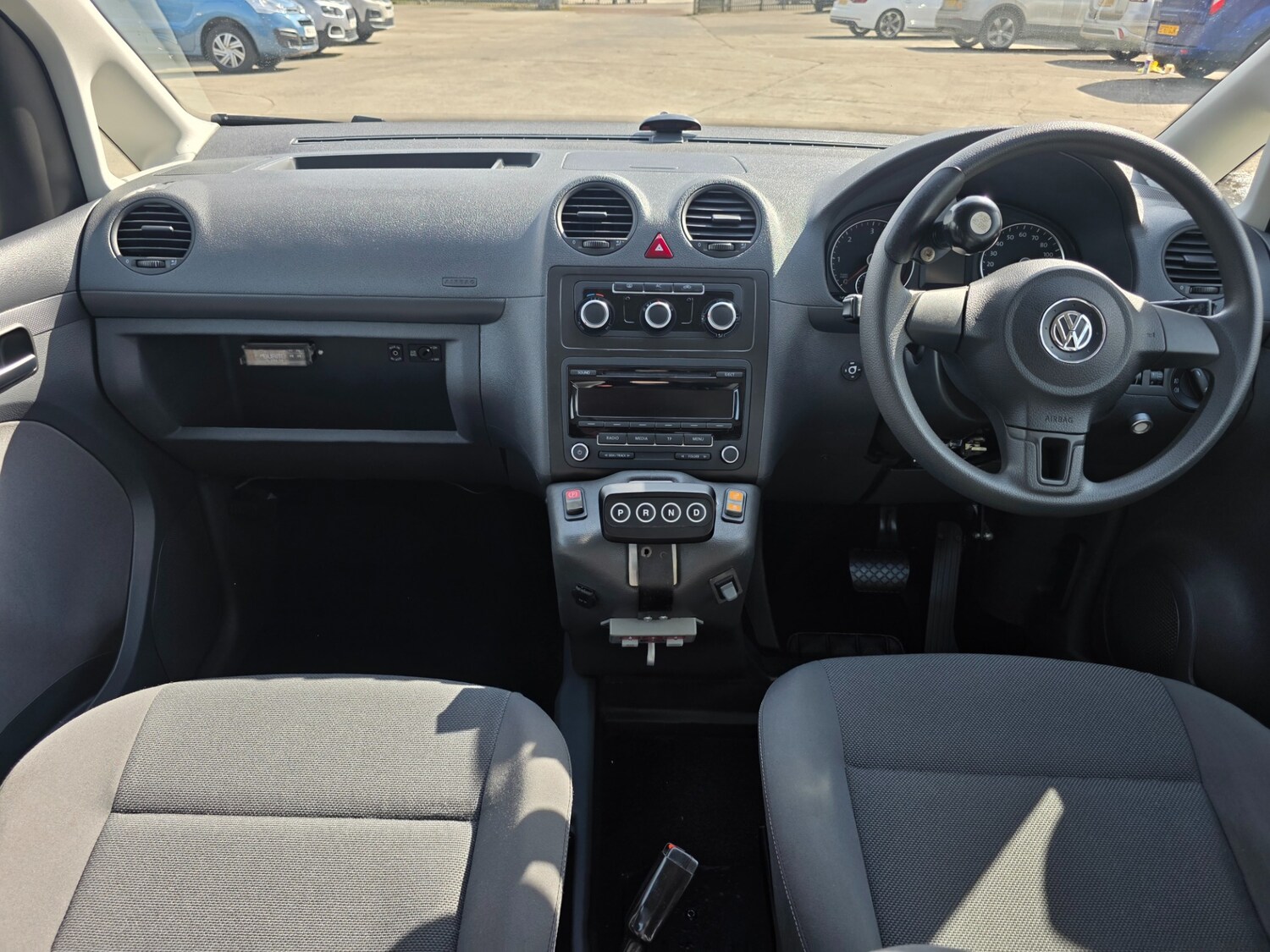 Used Volkswagen Caddy Life 2011 for sale - 78190946: Photo 11