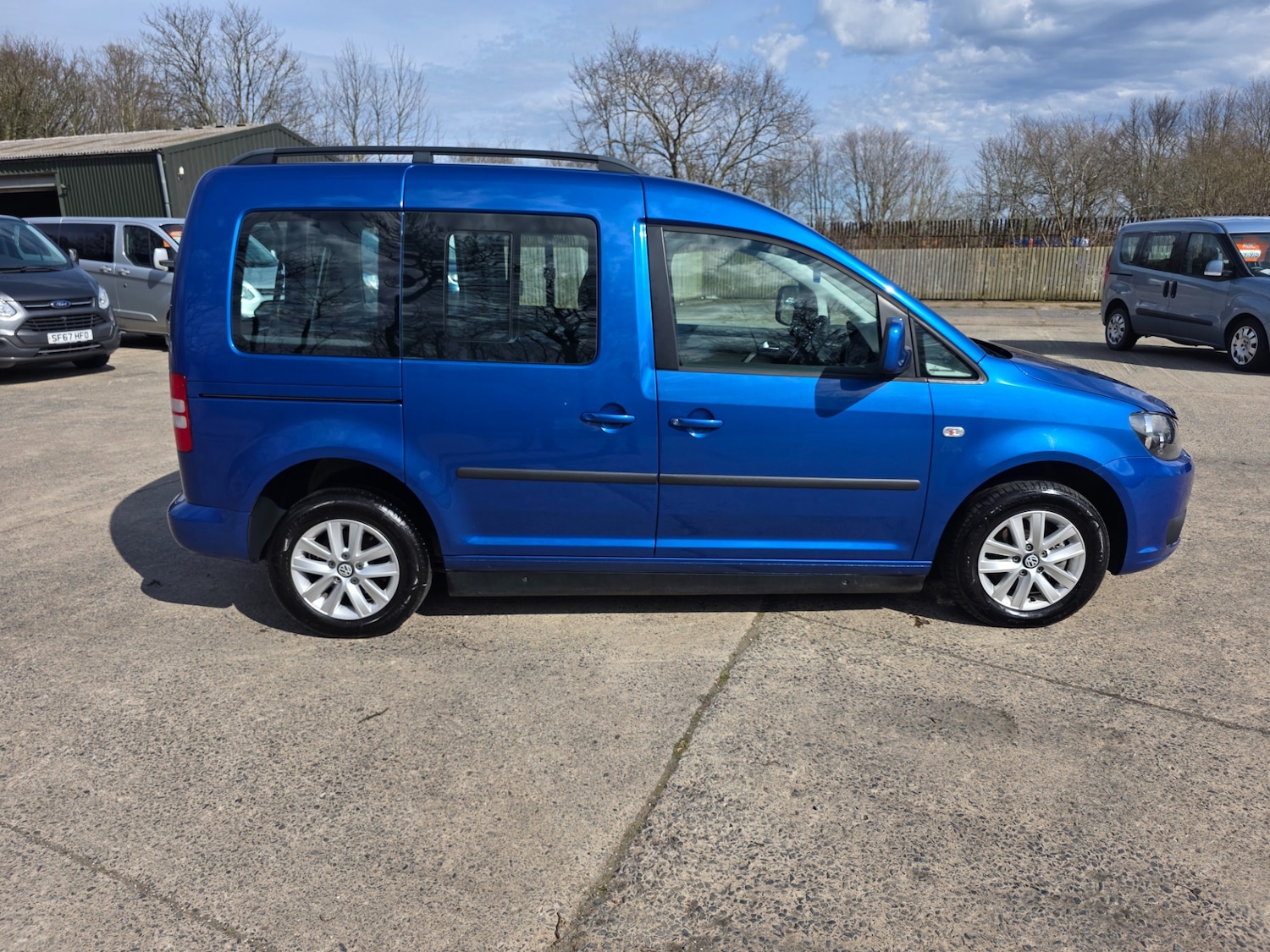 Used Volkswagen Caddy Life 2011 for sale - 78190946: Photo 4