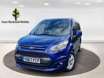 Used Ford Grand Tourneo Connect 2017 for sale - 70229557: Photo