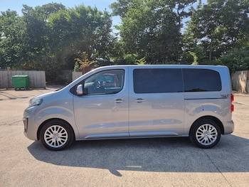 Used Peugeot Traveller 2021 for sale - 79274825: Photo