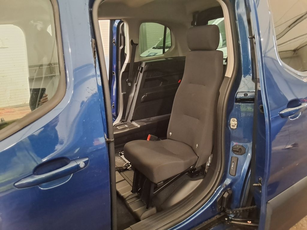 Used Peugeot Rifter 2022 for sale - 77023751: Photo 15