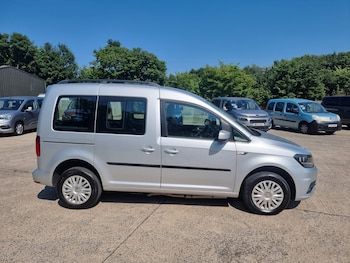Used Volkswagen Caddy Life 2016 for sale - 79545792: Photo