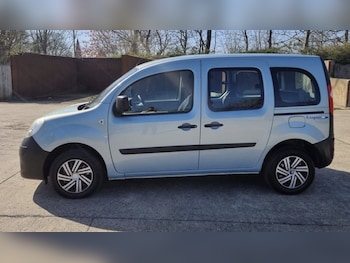 Used Renault Kangoo 2011 for sale - 78612459: Photo