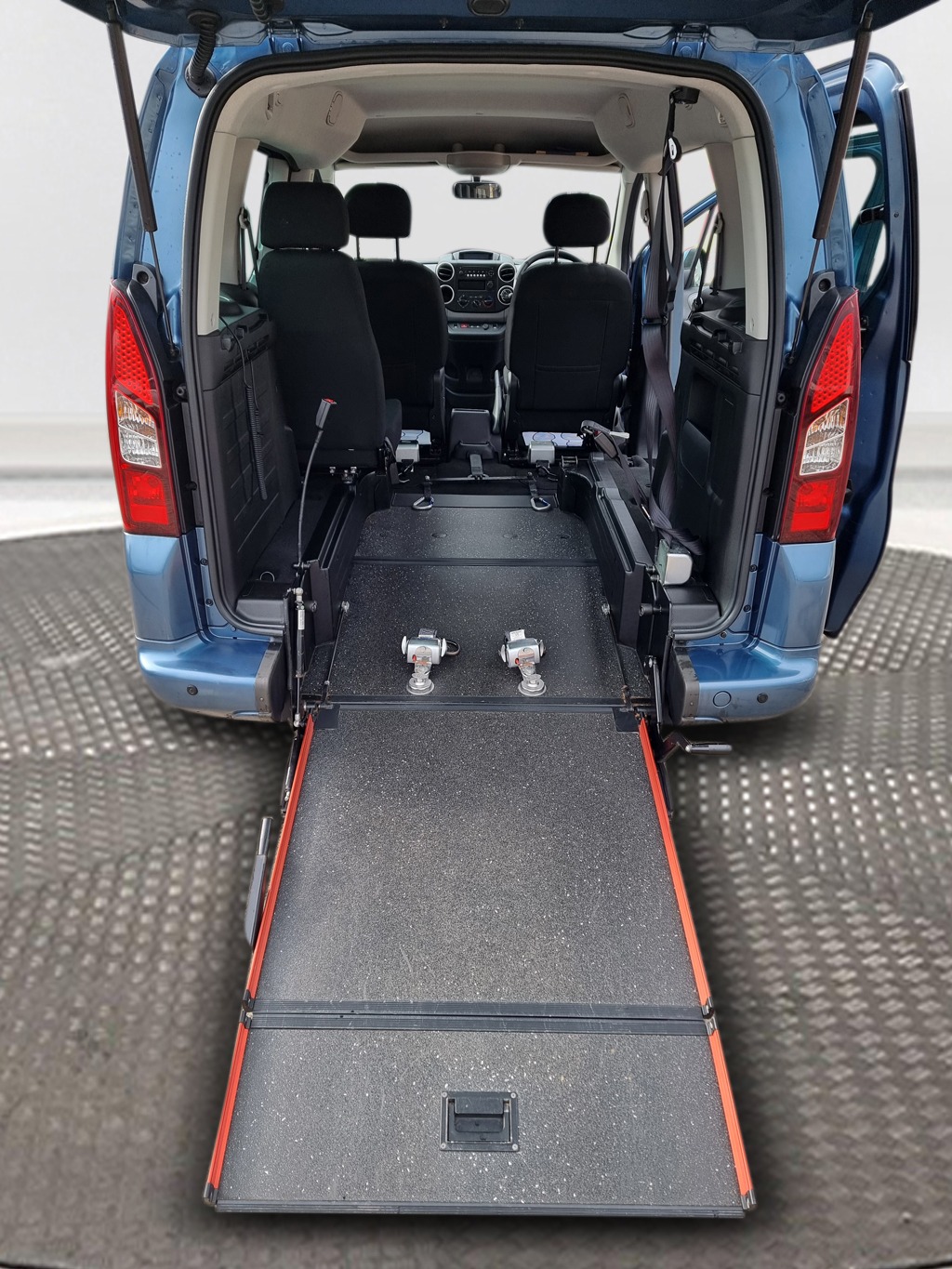 Vehicle 14