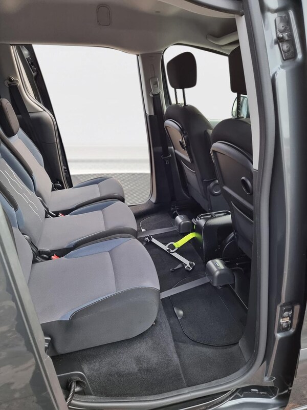 Used Peugeot Partner Tepee 2015 for sale - 65082674: Photo 13