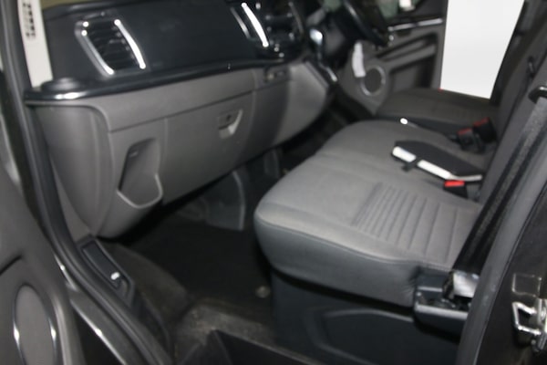 Used Ford Tourneo Custom 2020 for sale - 75683724: Photo 8