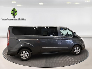 Used Ford Tourneo Custom 2018 for sale - 78466208: Photo