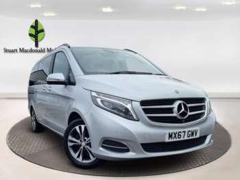 Used Mercedes-Benz V-Class 2017 for sale - 69056864: Photo
