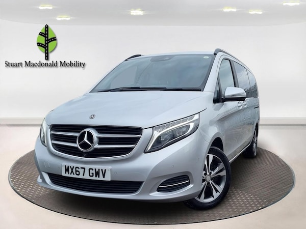 Used Mercedes-Benz V-Class 2017 for sale - 69056864: Photo 9