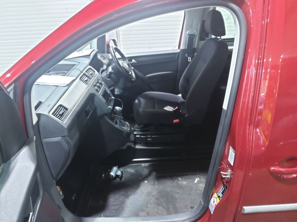 Used Volkswagen Caddy Life 2018 for sale - 77024179: Photo 12