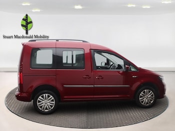 Used Volkswagen Caddy Life 2018 for sale - 77024179: Photo