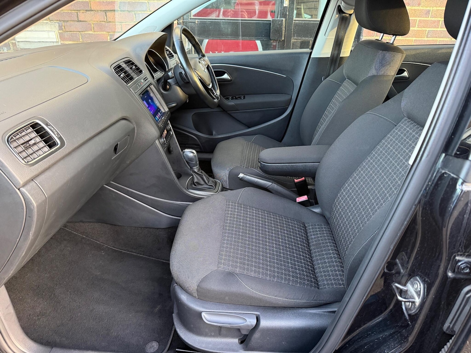 Used Volkswagen Polo 2025 for sale - 77016920: Photo 40