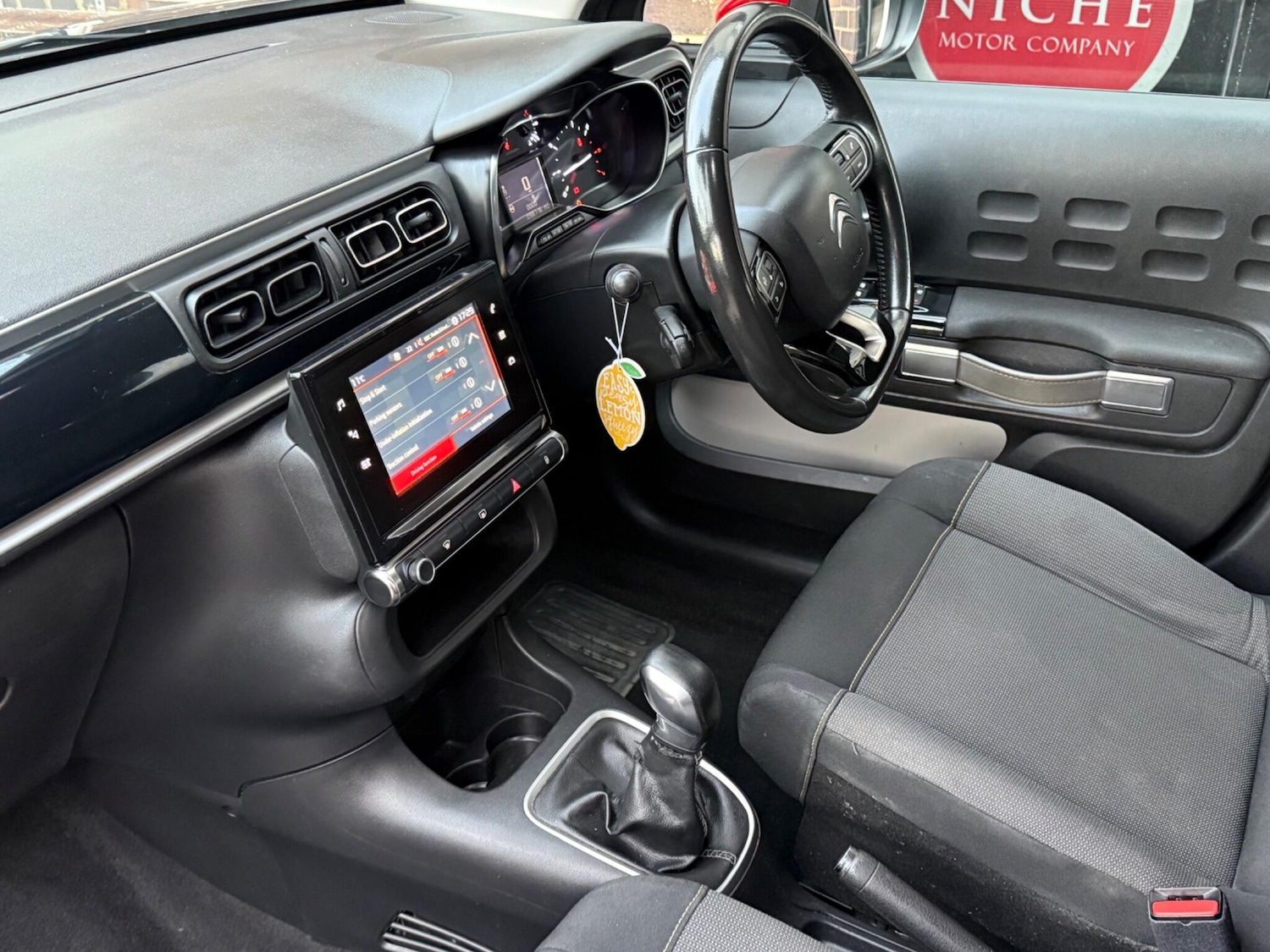 Used Citroen C3 2018 for sale - 76317799: Photo 32