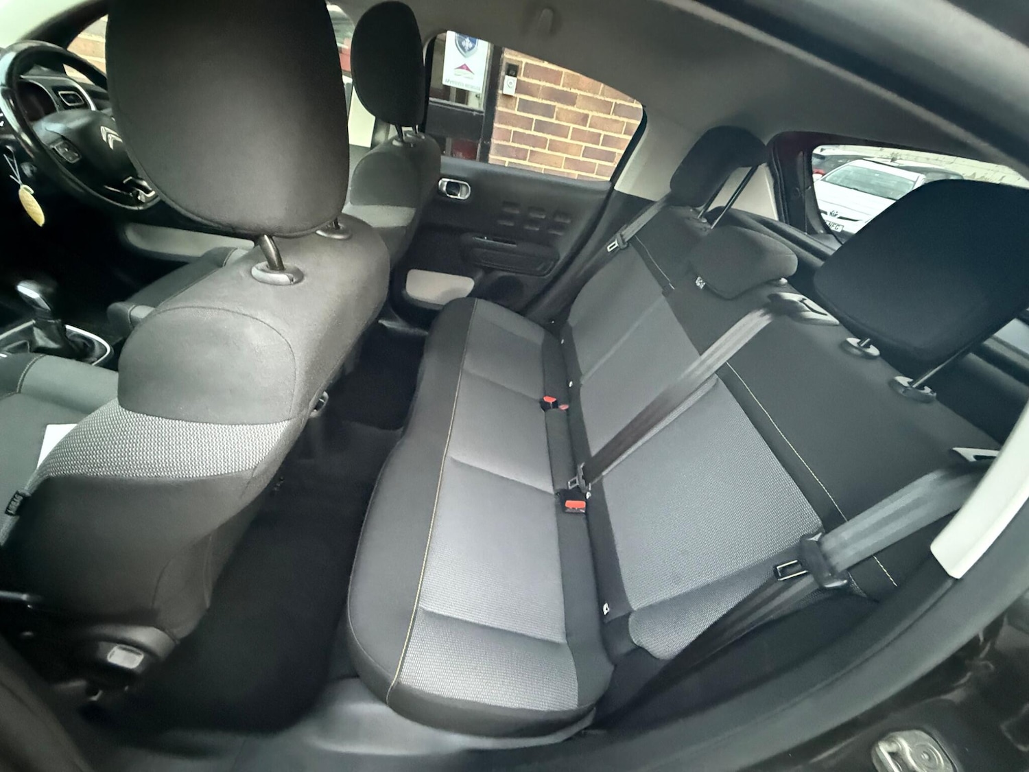 Used Citroen C3 2018 for sale - 76317799: Photo 34