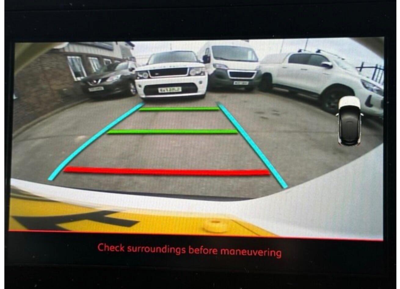 Used Citroen C3 2018 for sale - 76317799: Photo 42