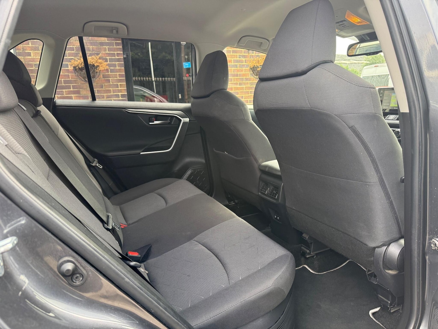 Used Toyota RAV4 2021 for sale - 76226611: Photo 22