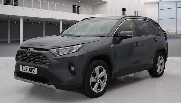 Used Toyota RAV4 2021 for sale - 76226611: Photo 2