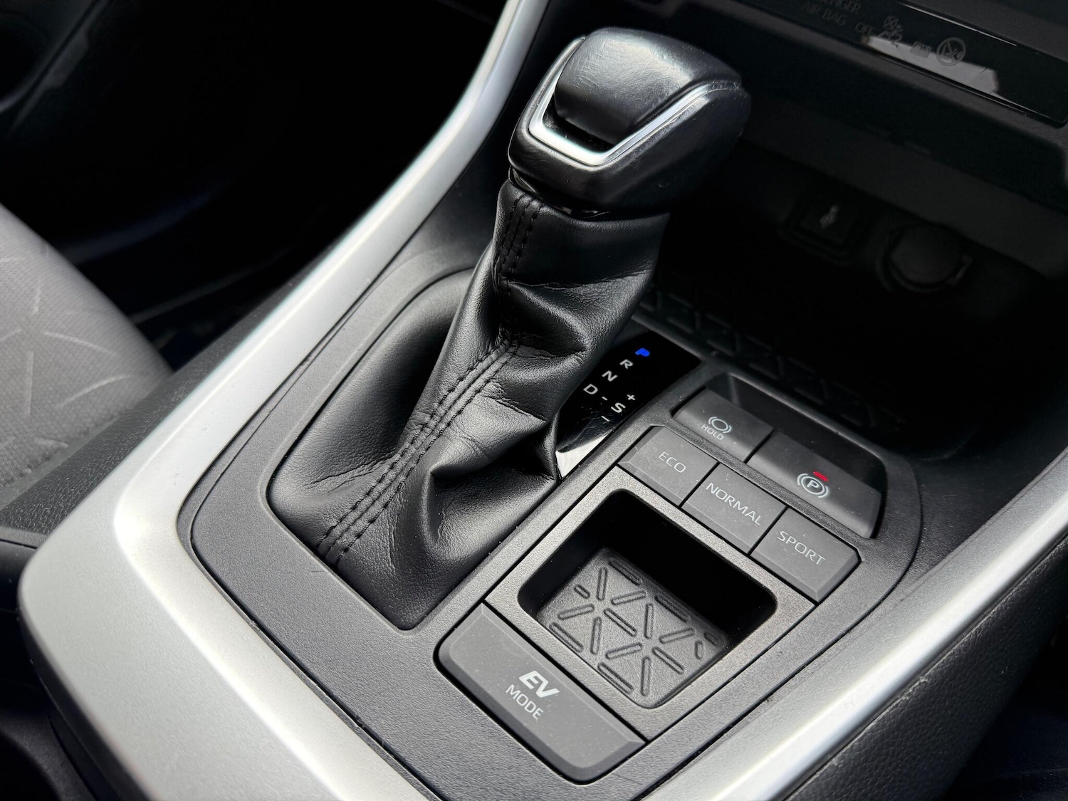 Used Toyota RAV4 2021 for sale - 76226611: Photo 33