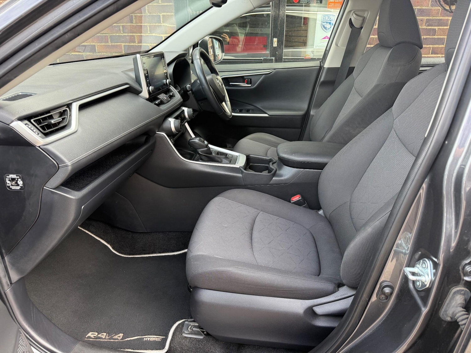 Used Toyota RAV4 2021 for sale - 76226611: Photo 46