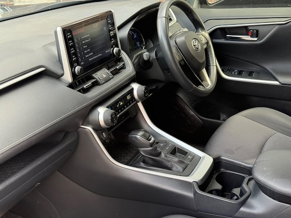 Used Toyota RAV4 2021 for sale - 76226611: Photo 48